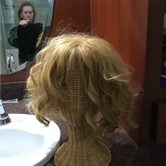 Light Sun Sand Color Anna Emma Wig - Picture 14 of 16